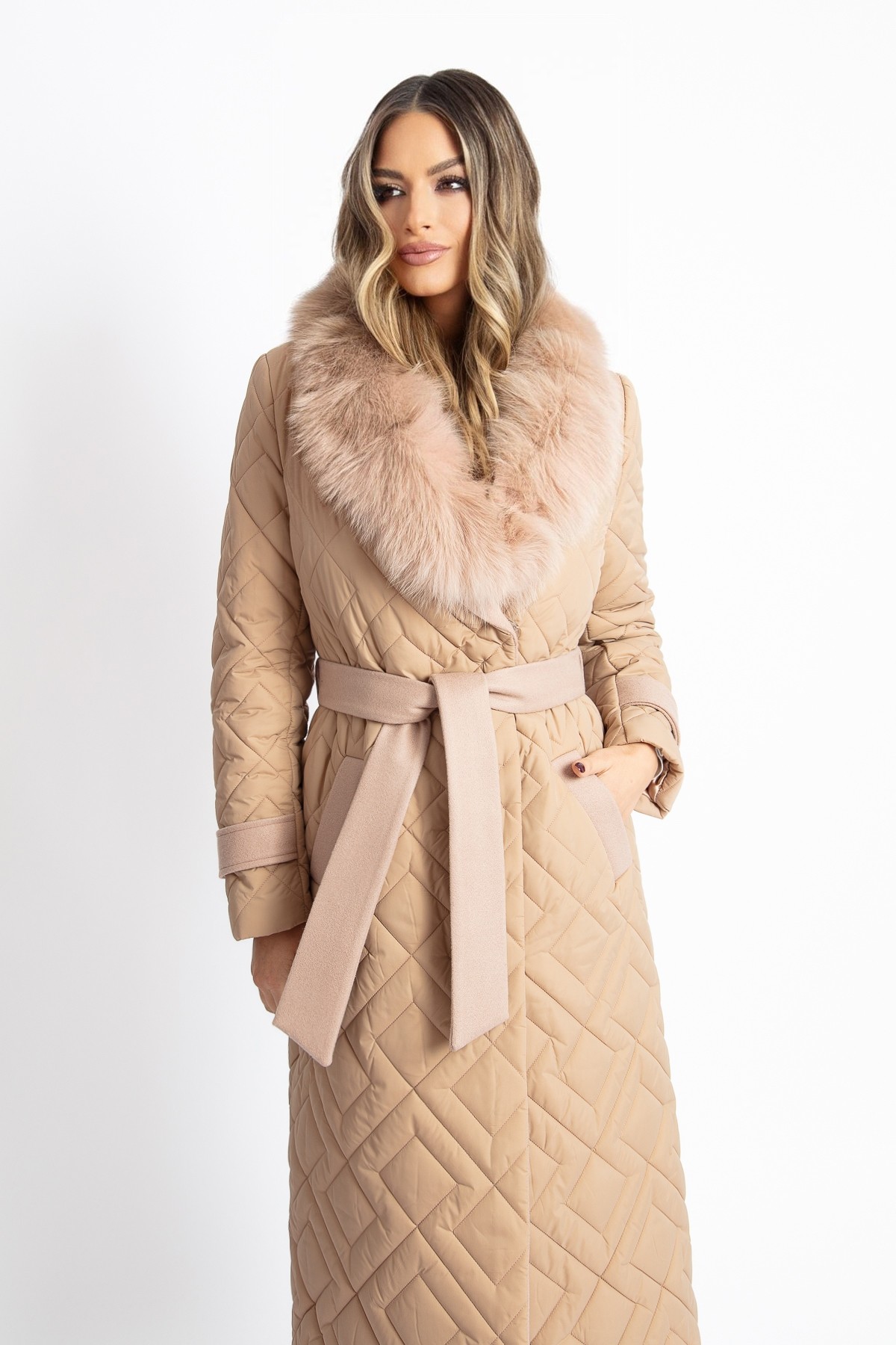 Elegant jacket with natural fur 7335 beige - Viada