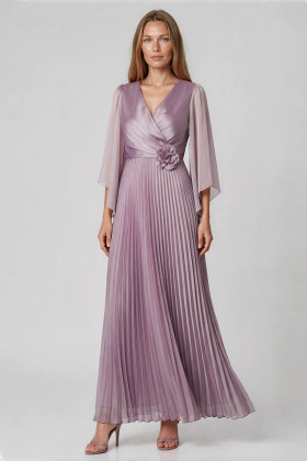 Elegant long veil dress R 200 lilac