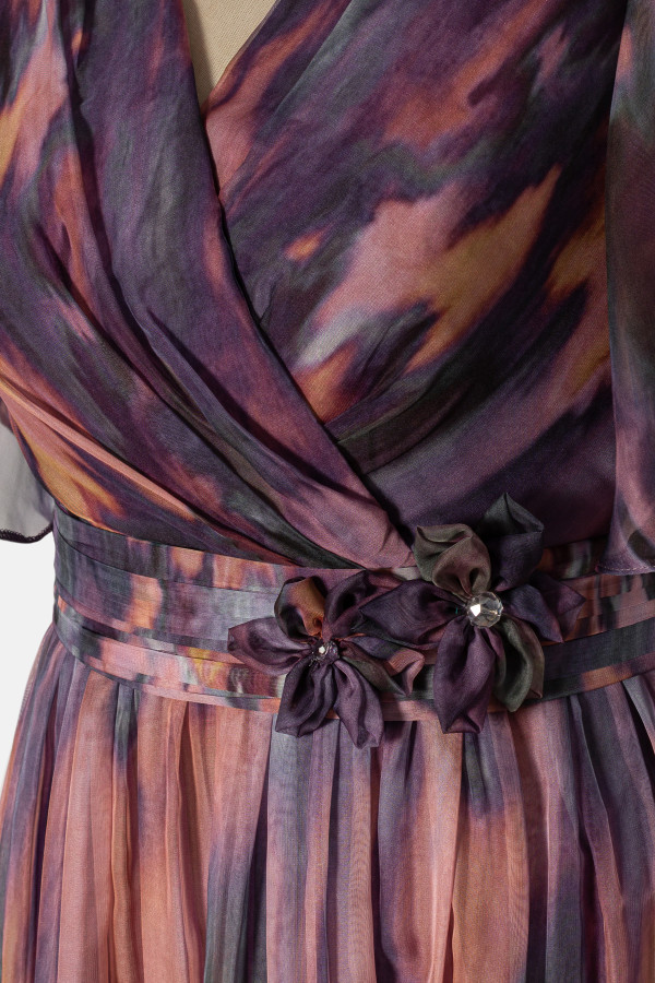 Elegant veil dress R 239 purple