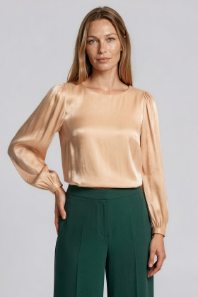 Elegant beige blouse B 199
