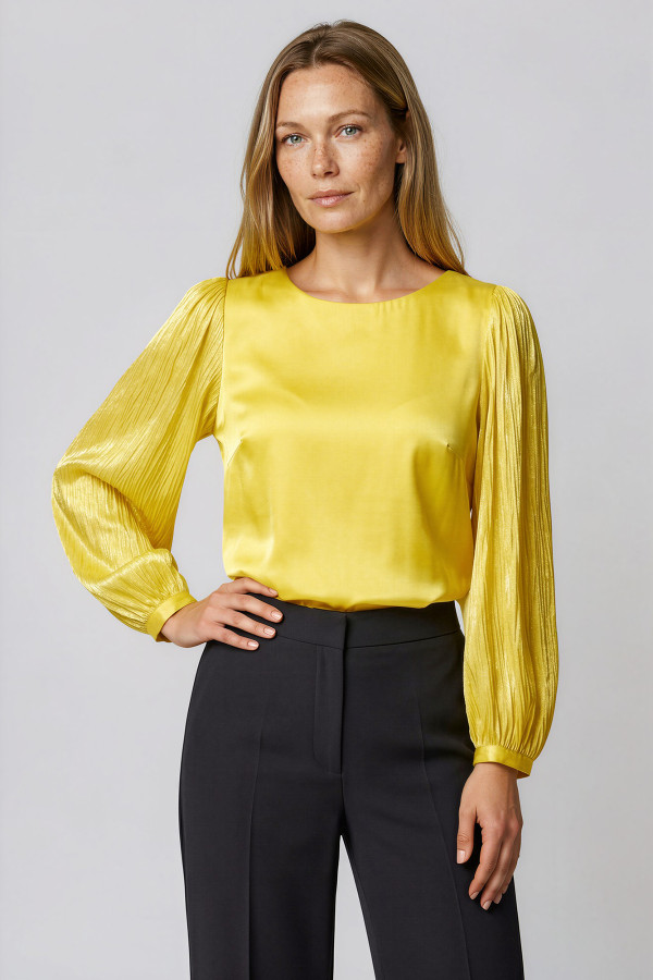 Elegant yeallow blouse B 199