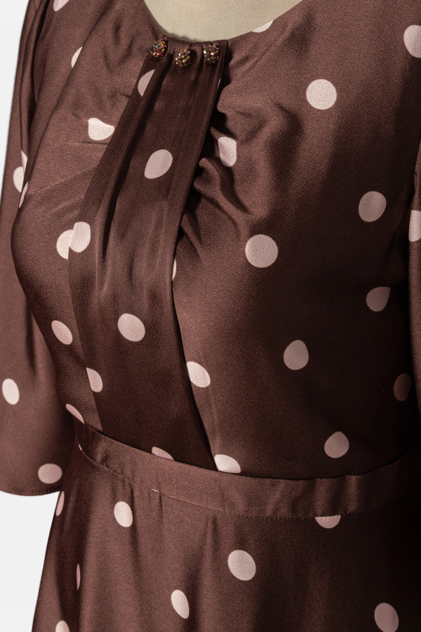 Elegant polka dot dress R 281 brown