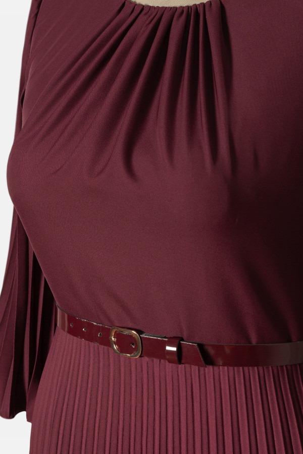 Elegant office dress with pleats R 291 bordo