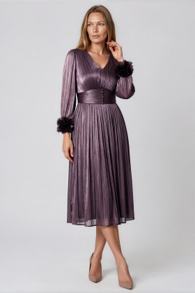 Elegant plum-purple veil dress R 173